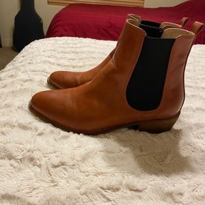 COPY - Brown short boots